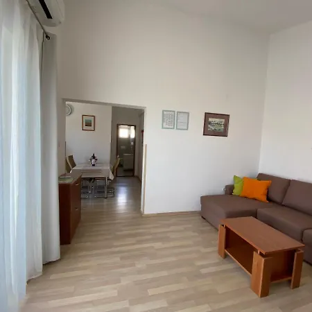 Tamara - Apartman *