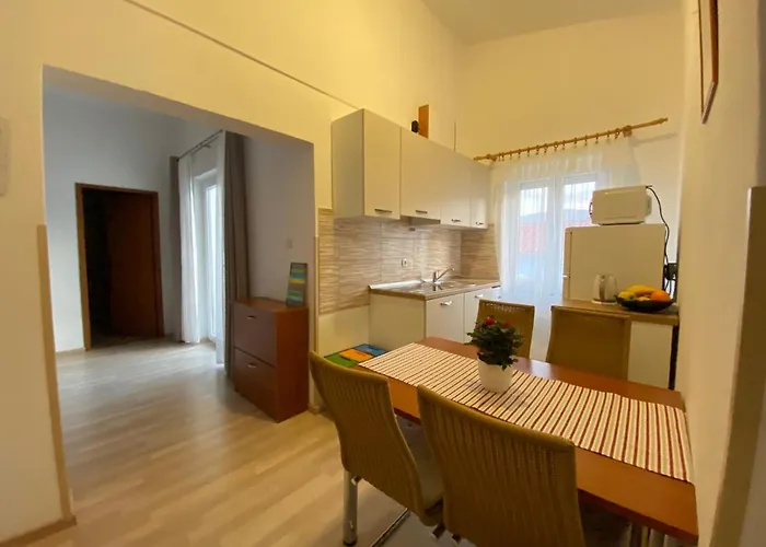 Lägenhet Tamara - *